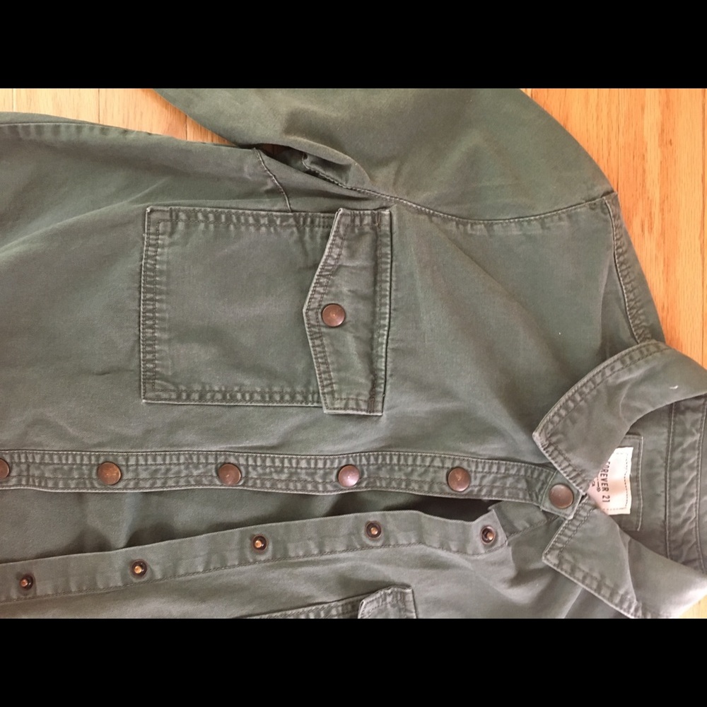 army green jacket - Picture 2 of 6